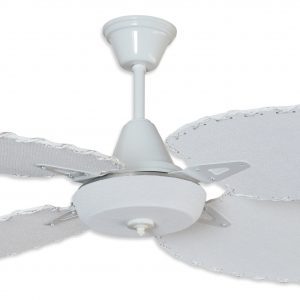 Ventilador BARI blanco palas y tapa forrada de rattan. Tono blanco