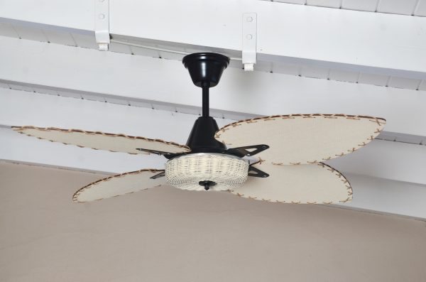 Ventilador BARI negro palas y canasta tejida de rattan. Tono natural - Imagen 2