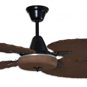 Ventilador BARI negro palas y tapa forrada de rattan. Tono nogal