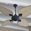 Ventilador SIENA Fundición negro con palas de rattan. Tono natural - Imagen 3