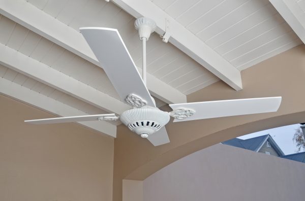 Ventilador GÉNOVA Fundición blanco palas de madera. Tono blanco - Imagen 3