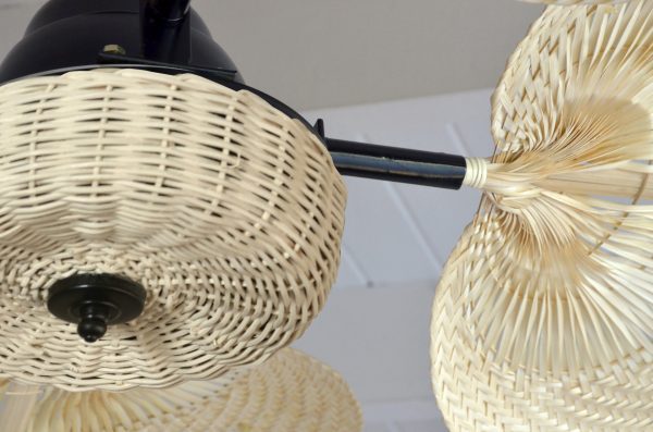 Ventilador VERONA negro palas y canasta tejida de rattan. Tono Natural - Imagen 2