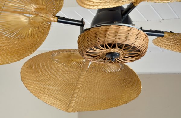 Ventilador VERONA negro palas y canasta tejida de rattan. Tono Roble - Imagen 3