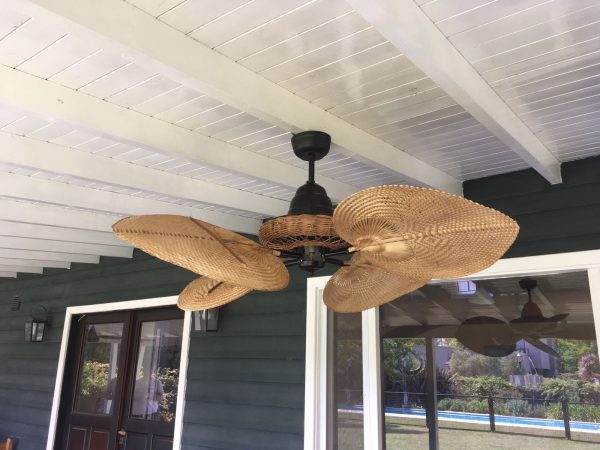 Ventilador VERONA LUJO. Con palas y canasta tejida de rattan. Tono Roble - Imagen 5