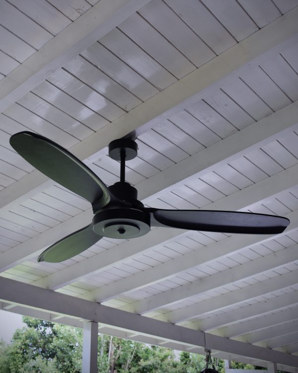 Ventilador BRESCIA. Palas de madera maciza "Paraíso" laqueada en negro. - Imagen 4